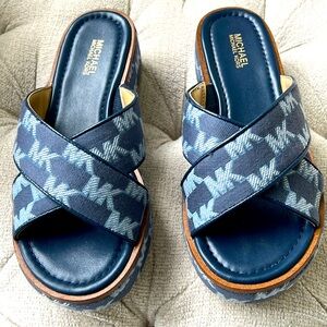 Michael Kors India Logo Jacquard Platform Slides